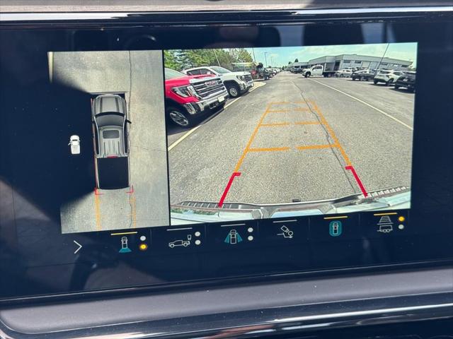 2022 GMC Sierra 1500 4WD Crew Cab Short Box AT4X