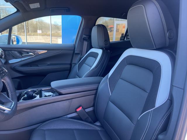 2025 Chevrolet V Blazer LT AWD