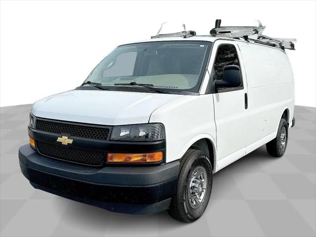2020 Chevrolet Express Cargo Van RWD 2500 Regular Wheelbase WT for sale in Painesville, OH
