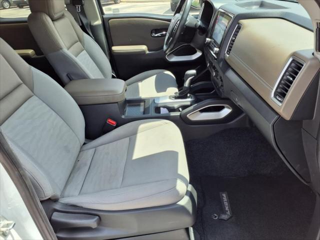 2022 Nissan Frontier Crew Cab Long Bed SV 4x2