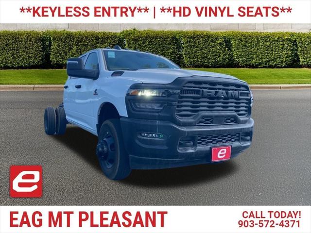 2025 RAM Ram 3500 Chassis Cab RAM 3500 TRADESMAN CREW CAB CHASSIS 4X4 60 CA