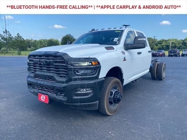 2025 RAM Ram 3500 Chassis Cab RAM 3500 TRADESMAN CREW CAB CHASSIS 4X4 60 CA