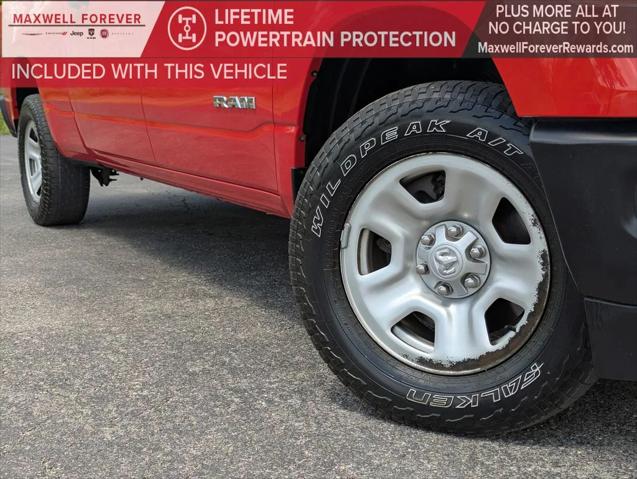2020 RAM 1500 Tradesman Crew Cab 4x4 64 Box