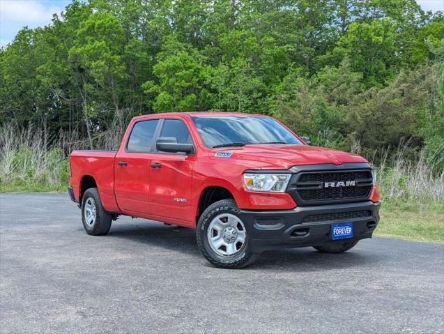 2020 RAM 1500 Tradesman Crew Cab 4x4 64 Box