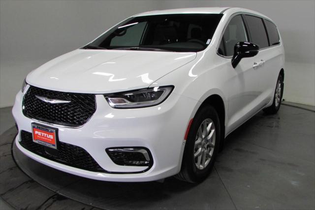 2025 Chrysler Pacifica PACIFICA SELECT