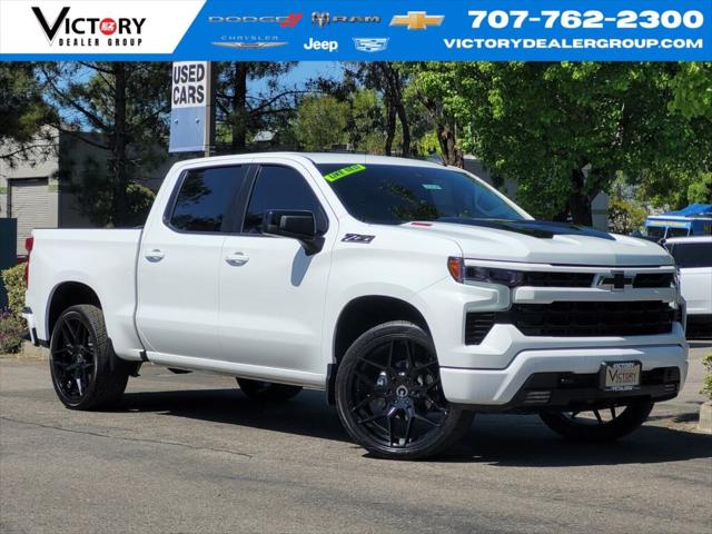 2023 Chevrolet Silverado 1500 4WD Crew Cab Short Bed RST