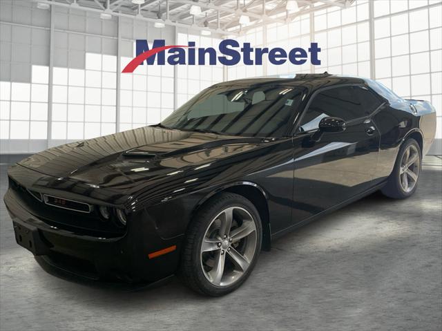 2015 Dodge Challenger SXT