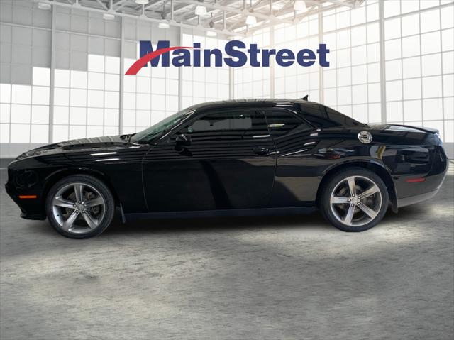 2015 Dodge Challenger SXT