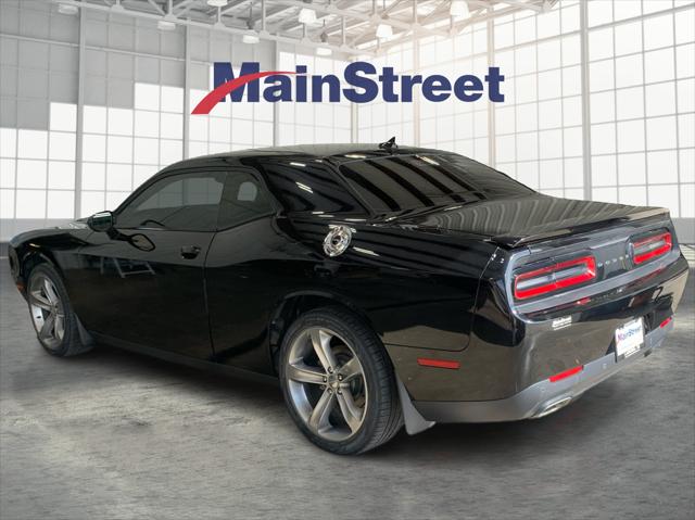 2015 Dodge Challenger SXT