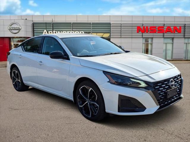 2024 Nissan Altima SR Intelligent AWD