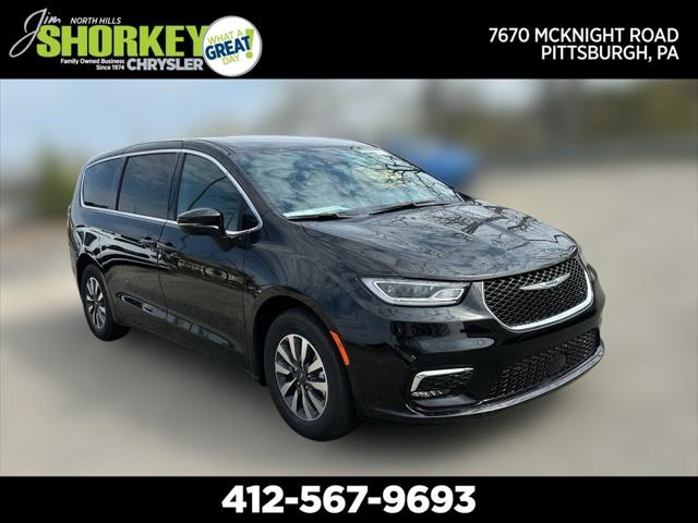 2025 Chrysler Pacifica Hybrid PACIFICA PLUG-IN HYBRID SELECT