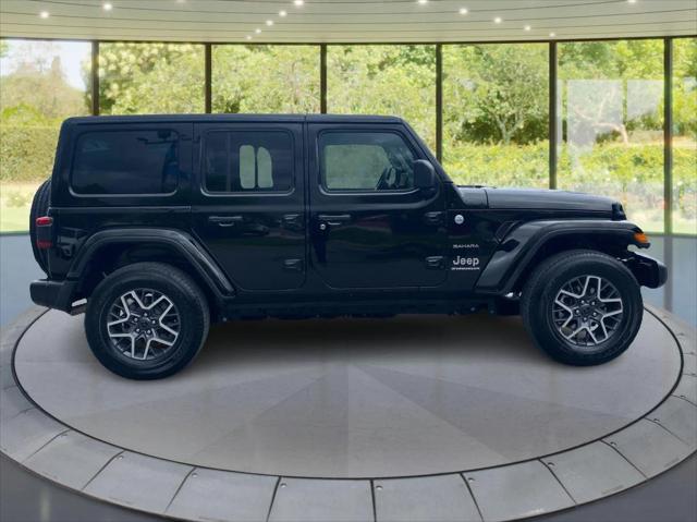 2024 Jeep Wrangler 4-Door Sahara 4x4