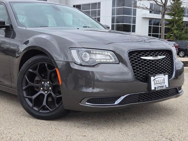 2020 Chrysler 300 Touring