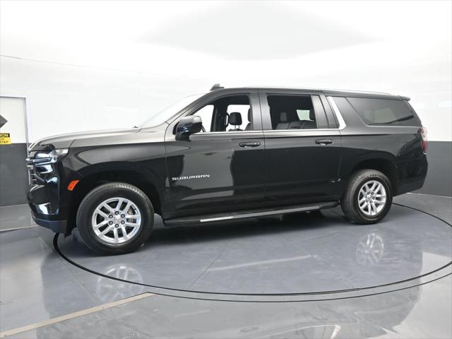 2023 Chevrolet Suburban 2WD LT