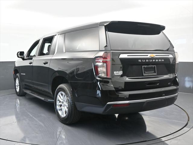 2023 Chevrolet Suburban 2WD LT