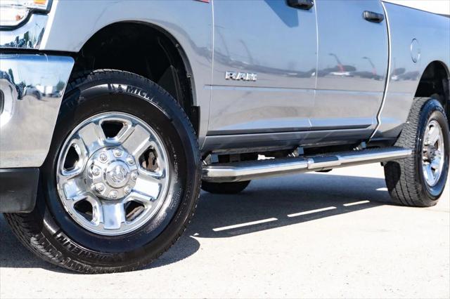 2020 RAM 2500 Tradesman Crew Cab 4X4 64 Box
