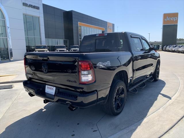 2020 RAM 1500 Big Horn Crew Cab 4x4 57 Box