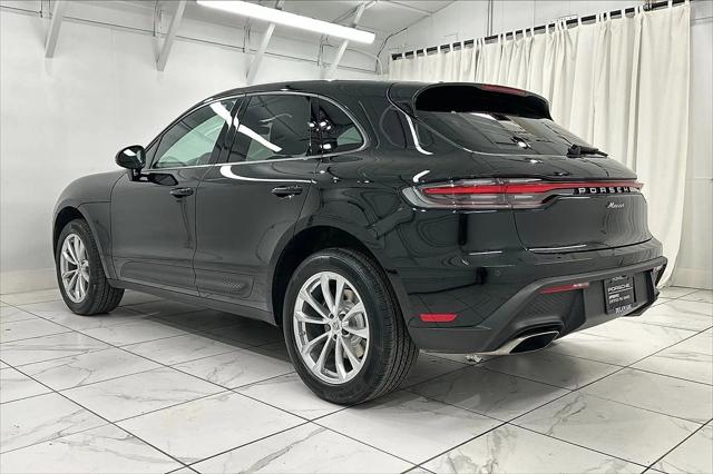 2023 Porsche Macan 