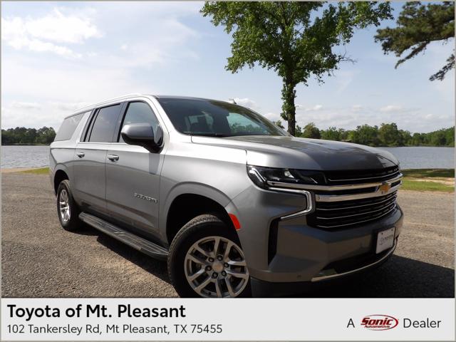 2023 Chevrolet Suburban 2WD LT