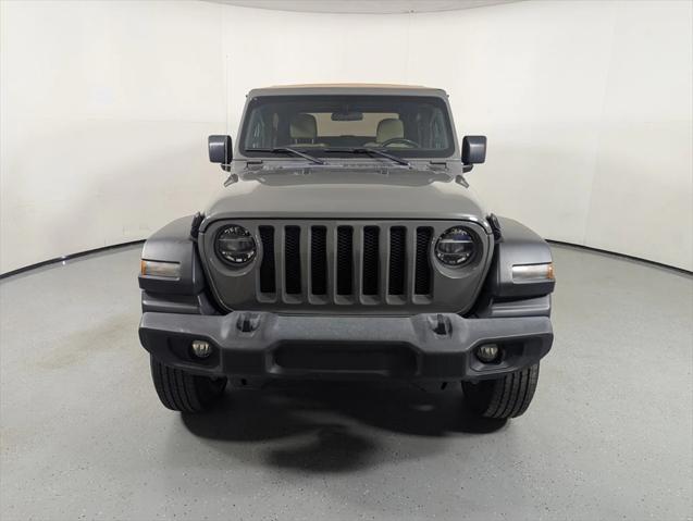 2020 Jeep Wrangler Black and Tan 4X4