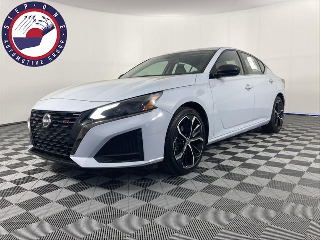 2023 Nissan Altima SR FWD
