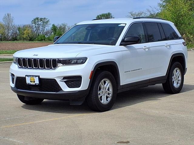 2022 Jeep Grand Cherokee Laredo 4x4