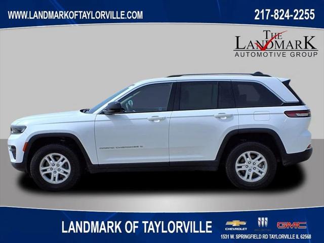 2022 Jeep Grand Cherokee Laredo 4x4