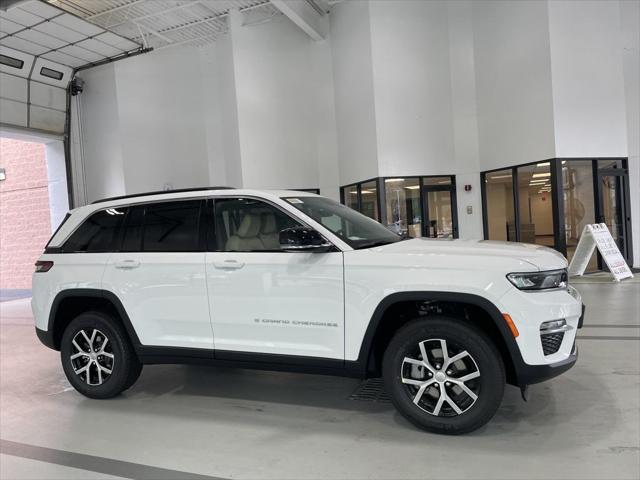 2025 Jeep Grand Cherokee GRAND CHEROKEE LIMITED 4X4