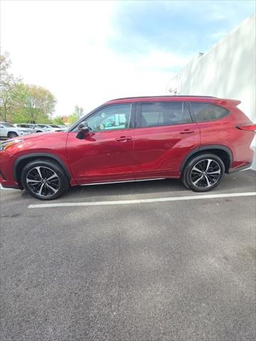 2022 Toyota Highlander XSE