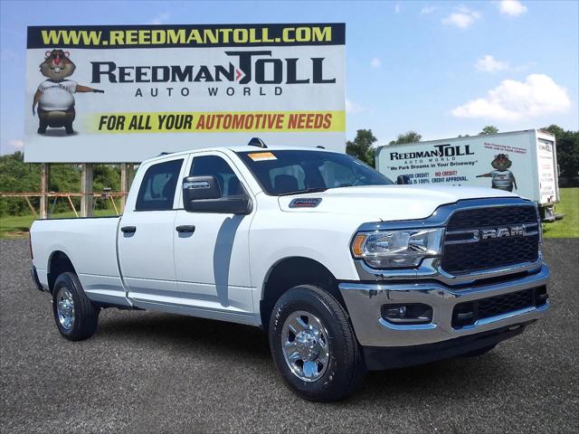 2023 RAM 2500 Tradesman Crew Cab 4x4 8 Box