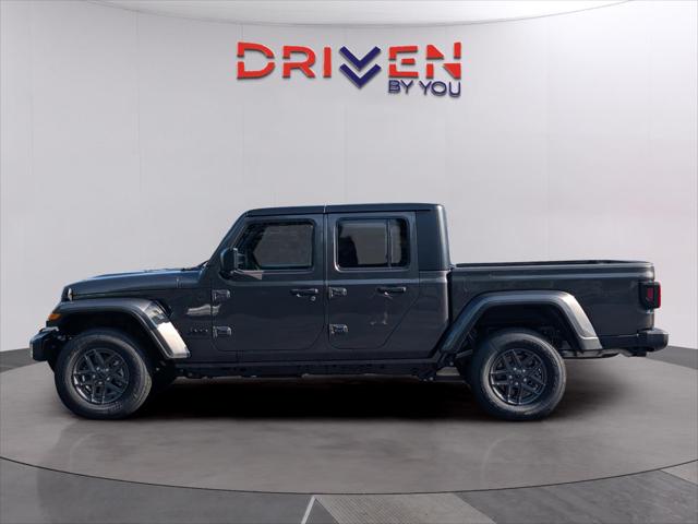 2025 Jeep Gladiator GLADIATOR SPORT S 4X4 2025 Jeep Gladiator GLADIATOR SPORT S 4X4