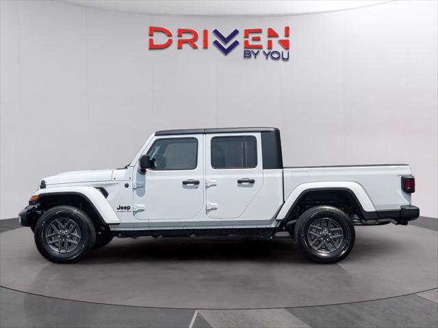 2025 Jeep Gladiator GLADIATOR SPORT S 4X4 2025 Jeep Gladiator GLADIATOR SPORT S 4X4