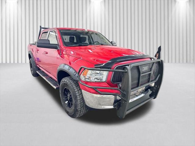 2019 RAM 1500 Classic SLT Crew Cab 4x4 64 Box