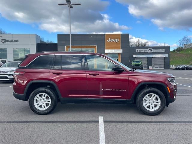2023 Jeep Grand Cherokee Laredo 4x4