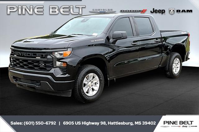 2022 Chevrolet Silverado 1500 4WD Crew Cab Short Bed WT