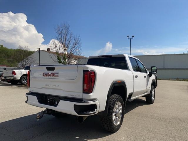 2022 GMC Sierra 2500HD 4WD Crew Cab Standard Bed Denali