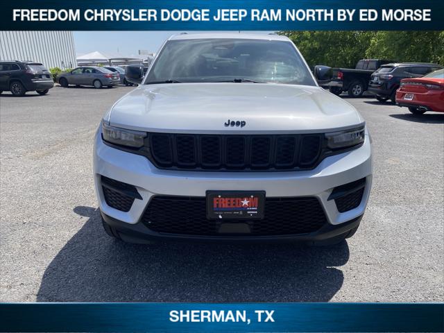 2023 Jeep Grand Cherokee Altitude 4x2