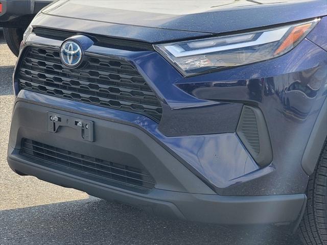 2022 Toyota RAV4 Hybrid XLE