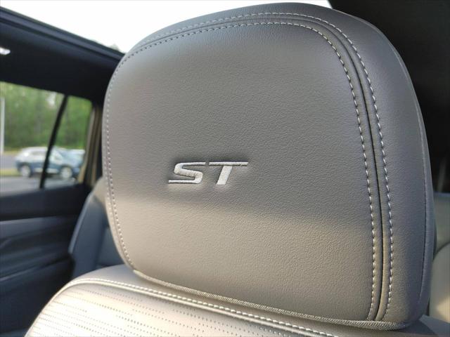 2025 Buick Enclave Sport Touring FWD