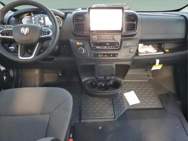 2025 Ram ProMaster Step Van Super High Roof 159" WB EXT