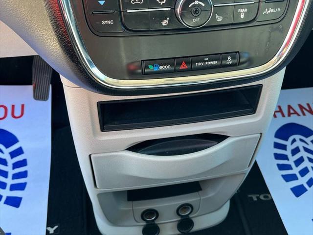 2011 Chrysler Town & Country Touring-L