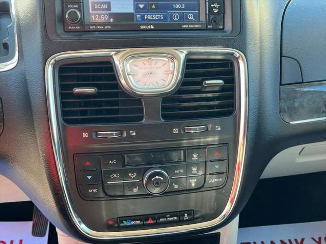 2011 Chrysler Town & Country Touring-L