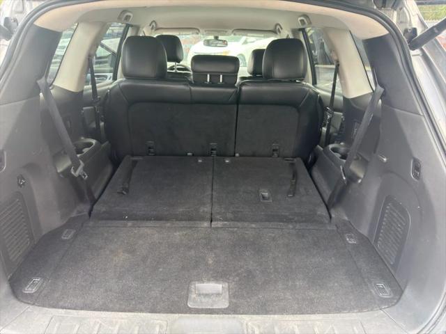 2017 Nissan Pathfinder SL