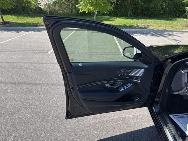 2019 Mercedes-Benz S 560 4MATIC