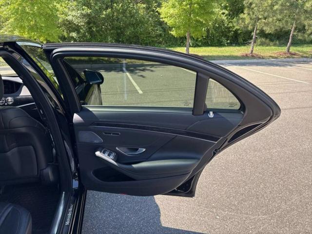 2019 Mercedes-Benz S 560 4MATIC