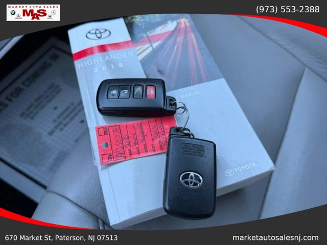 2018 Toyota Highlander SE