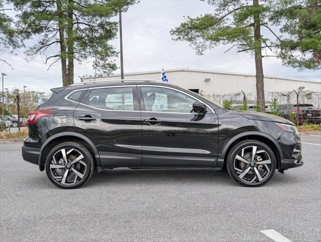 2022 Nissan Rogue Sport SL AWD Xtronic CVT