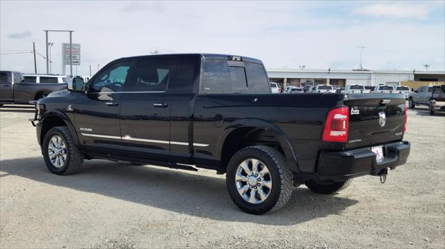 2022 RAM 2500 Limited Mega Cab 4x4 64 Box