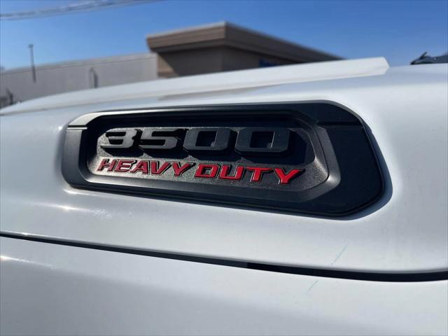 2024 RAM 3500 Tradesman Crew Cab 4x4 64 Box