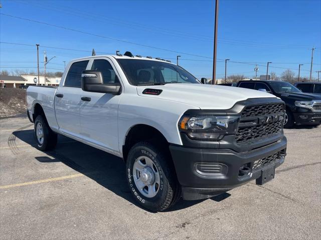 2024 RAM 3500 Tradesman Crew Cab 4x4 64 Box